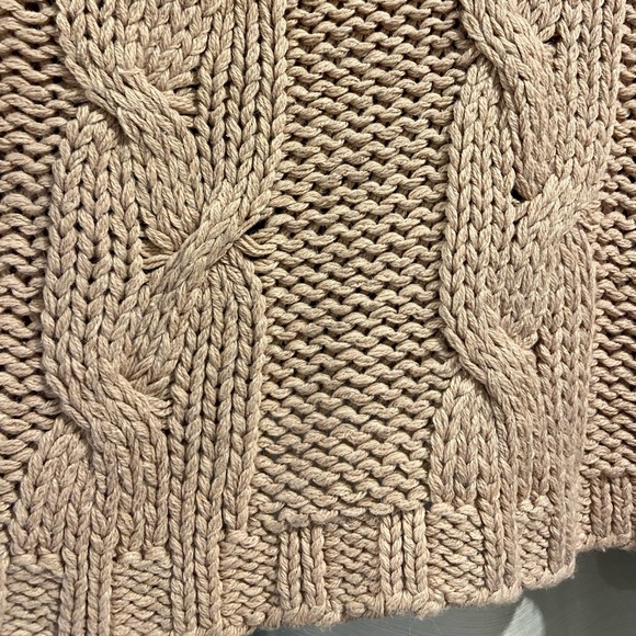 Blush Pink chunky knit sweater - Picture 3 of 5